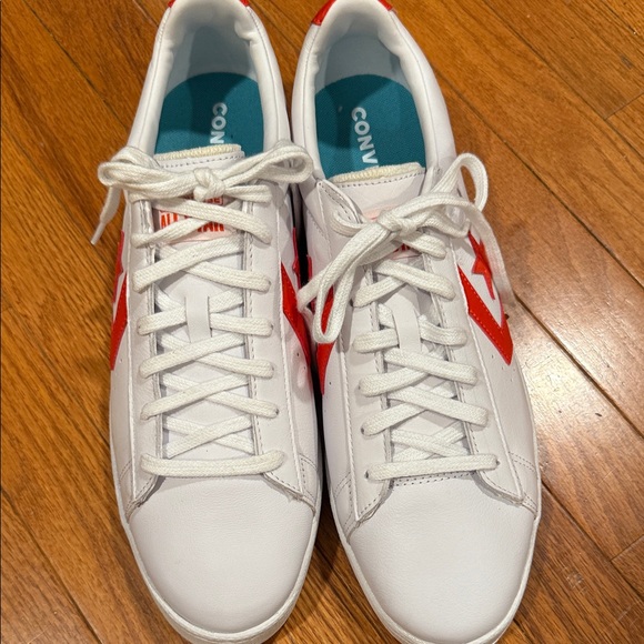 Converse Pro Leather Low
Color Pop - White Bright Poppy #170756C - Picture 2 of 6